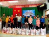 Công an huyện An Lão thăm, tặng quà đơn vị kết nghĩa thôn 3, xã An Hưng, huyện An Lão.