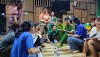 Công an thị trấn Vân Canh, huyện Vân Canh tuyên truyền, hướng dẫn người dân tham gia đóng góp ý kiến đối với Dự thảo sửa đổi, bổ sung Hiến pháp năm 2013.