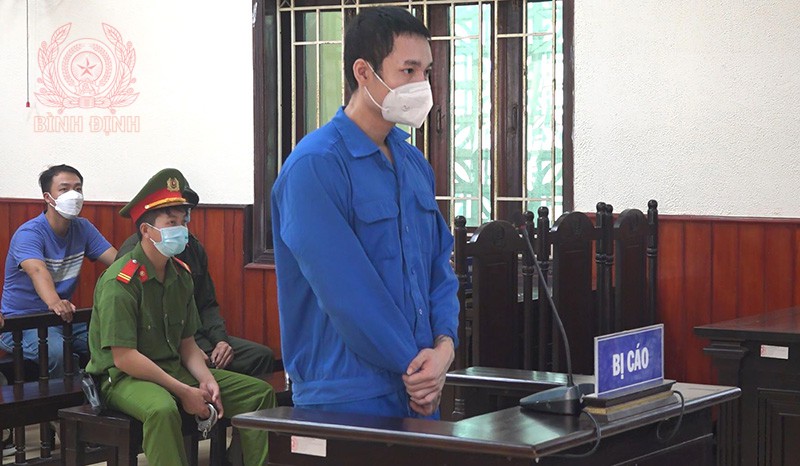 Bị cáo Đinh Quốc Tuấn.