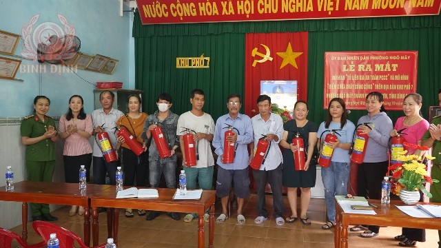 cac ho dan tham gia mo hinh to lien gia an toan pccc ra mat copy 640x360