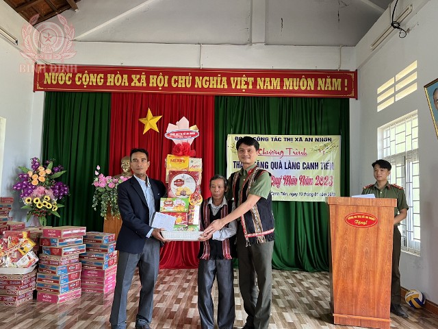 lang canh tien 8 640x480