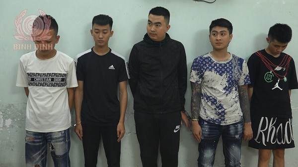 bang nhom o thanh hoa den tp quy nhon cho vay nang lai bi bat giu