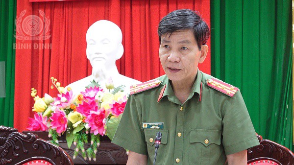 dai ta vo duc nguyen uy vien btv tinh uy bi thu dang uy chu tri hoi nghi