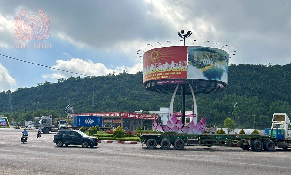 vi tri nut giao ql 1d tay son nguyen thai hoc tp quy nhon la mot trong nhung noi se som duoc lap dat he thong camera giam sat xu ly vi pham giao thong