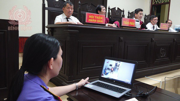 phien toa duoc thuc hien so hoa ho so vu an va cong bo tai lieu chung cu bang hinh anh tai phien toa