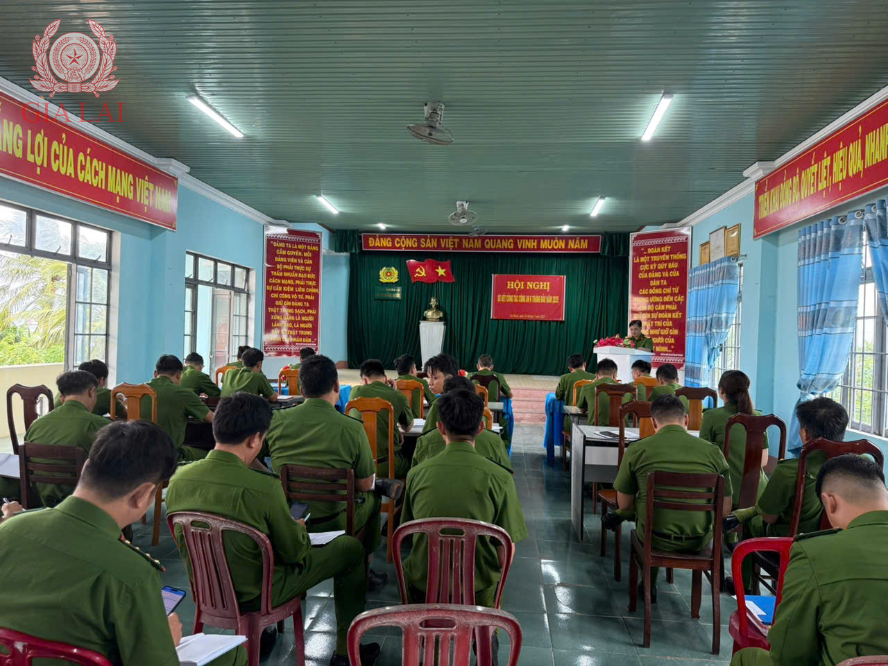 f1562fe8 83a0 4f1a 8866 1cdef3f7f08a