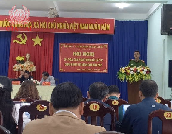 hinh truong cong an xa