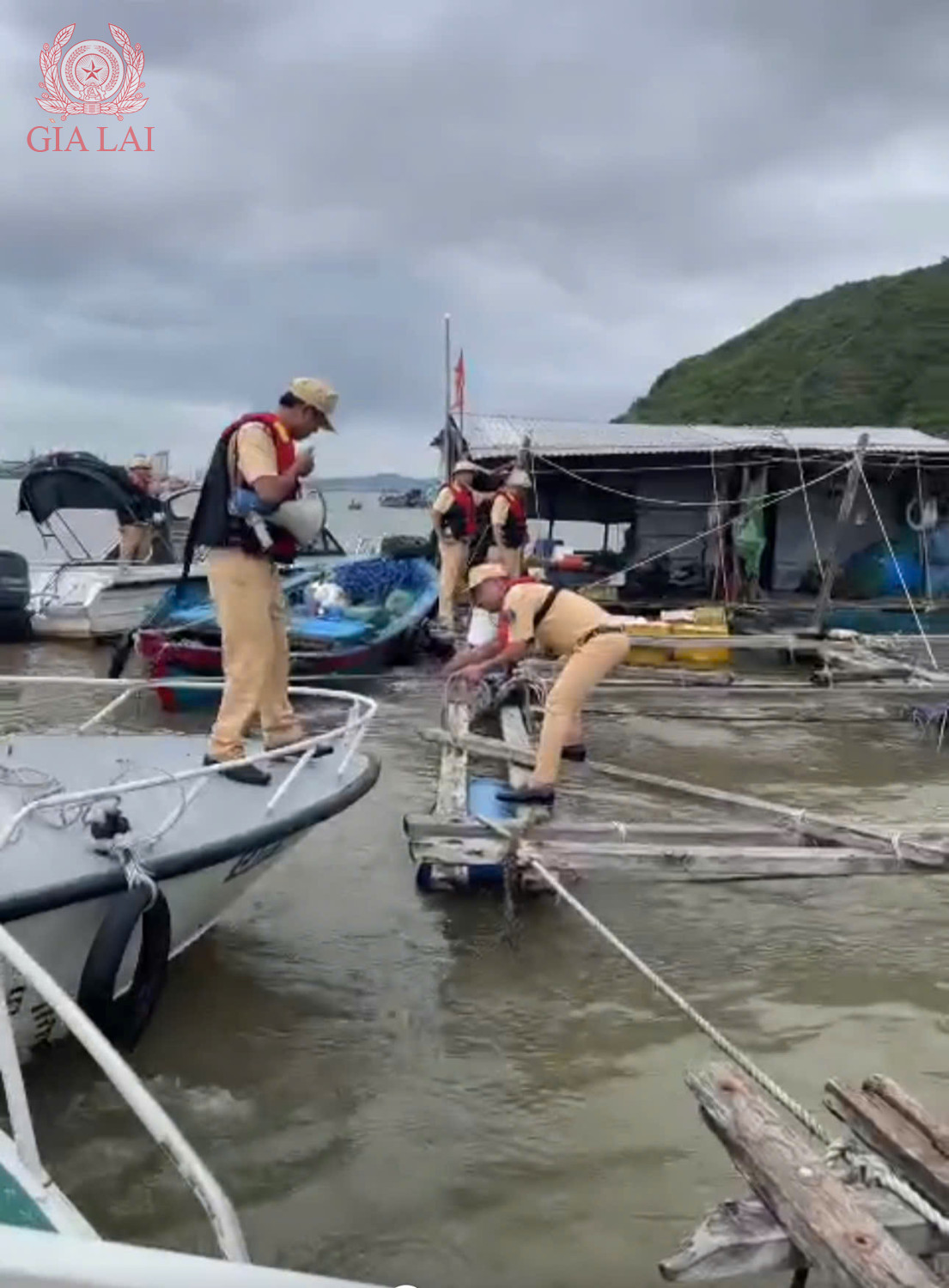 z7196375064048 e70f5f6e49293d8e3ea6a2142d7764a0 copy