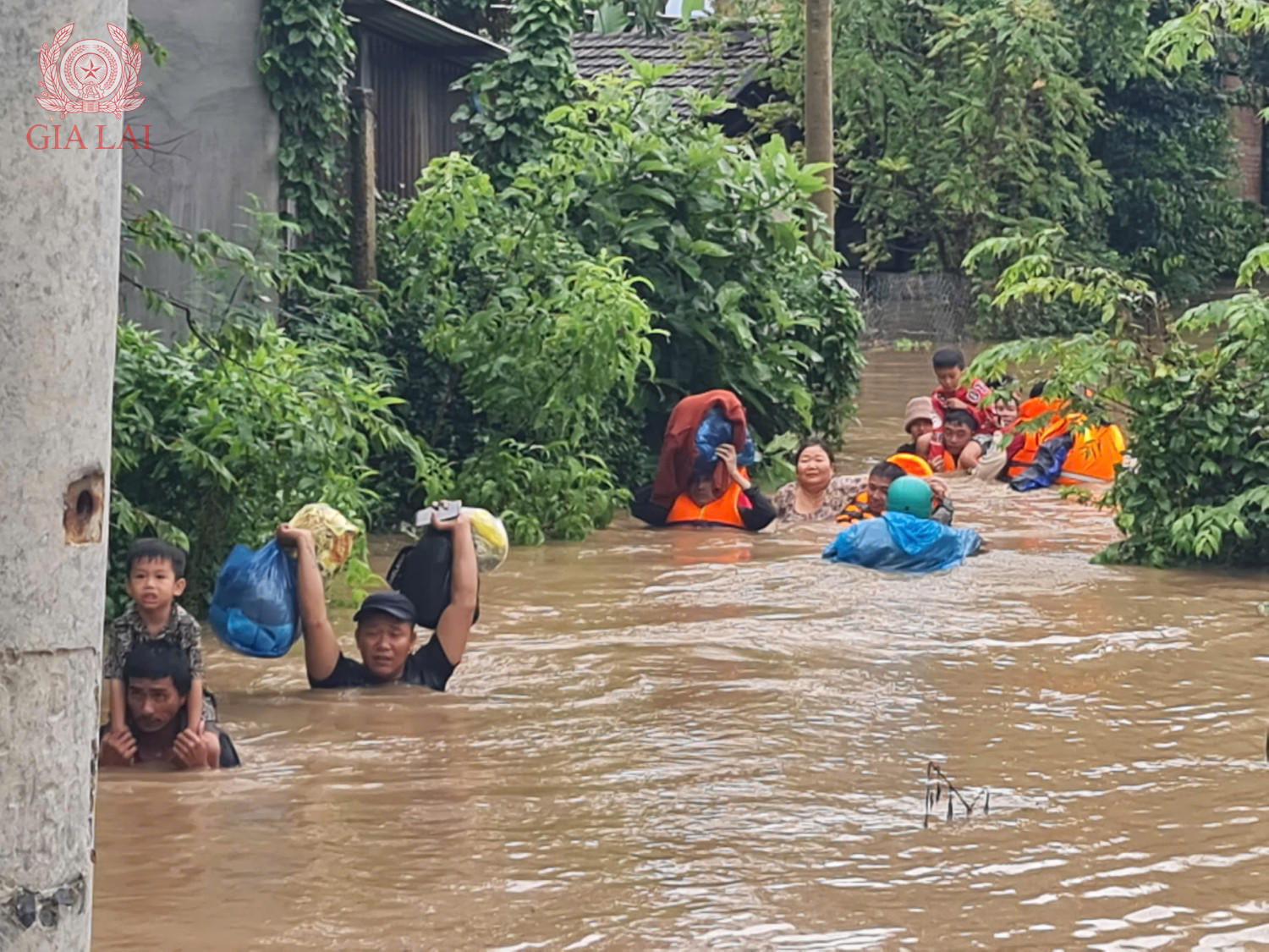 z7241214177537 3d3fe303e57f4ef2174048a4114cf975