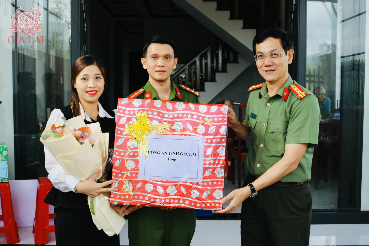 z7320650861172 c674704edb04e931db430a96b5ea91df