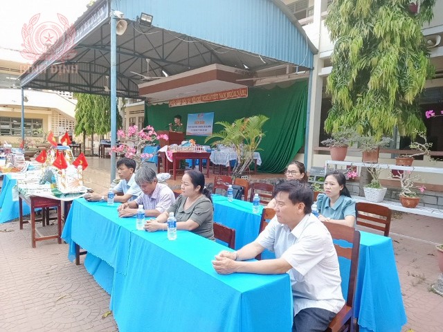 z4287003333863 cd2278e61fa928ebde0f57bdd46d526c 480x640