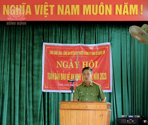 2 thuong ta le quang tuan thong qua dien van ky niem