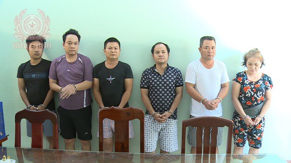 cac doi tuong trong duong day so de do le thi my loi cam dau