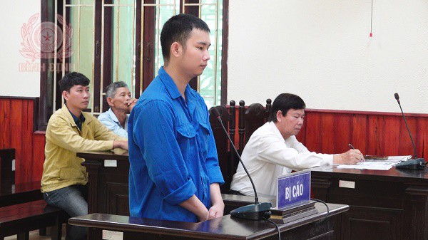 bi cao ha trong diep tai phien toa