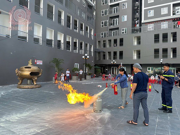 Công tác huấn luyện PCCC sẽ do lực lượng chức năng đảm nhiệm