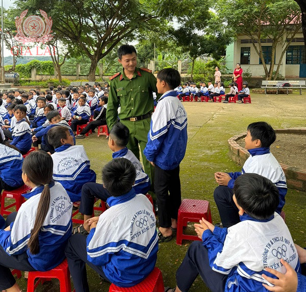 z7091061026735 c3528c91097b7c82acc7a111d9b552db