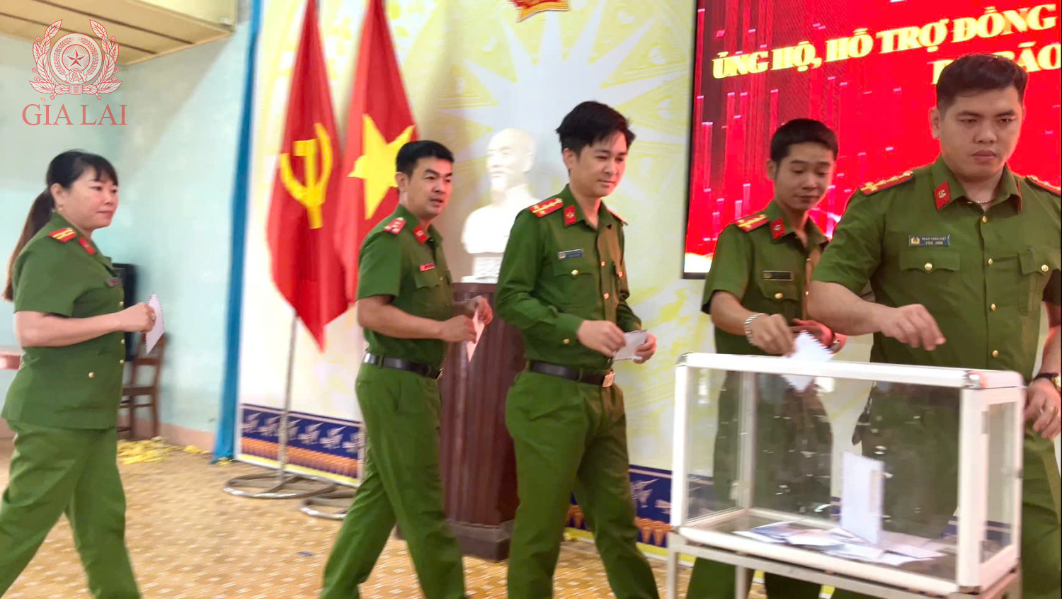 z7271754232689 bbaf414518221a6b35d0d1ddcd4c34bb